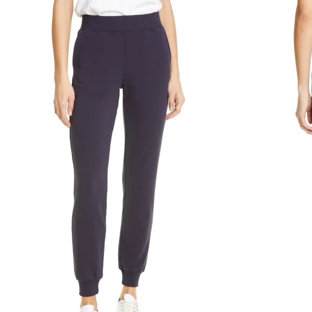L’Agence Moss Joggers in Midnight